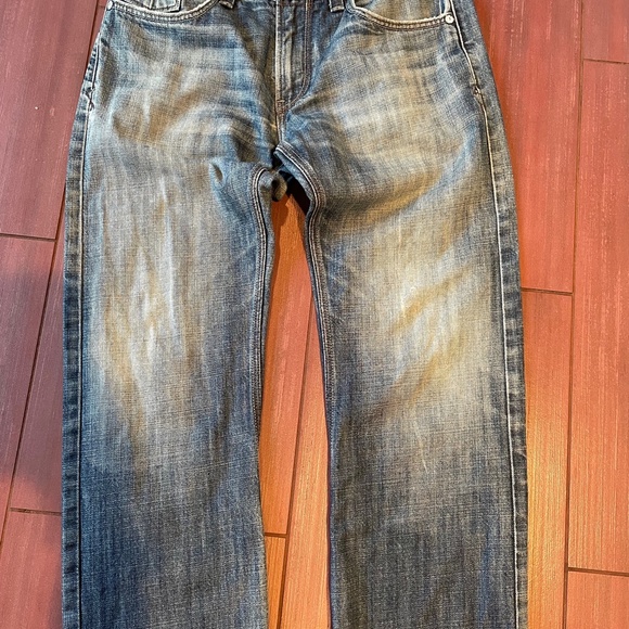 Levi's 514 Slim Straight jeans - Picture 4 of 11